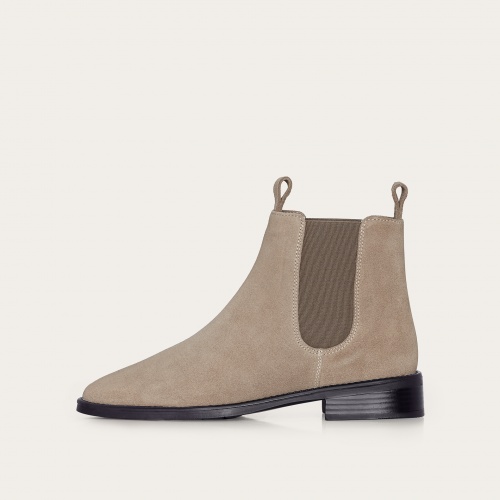 Negew Chelsea Boots, grey velvet | Balagan Studio