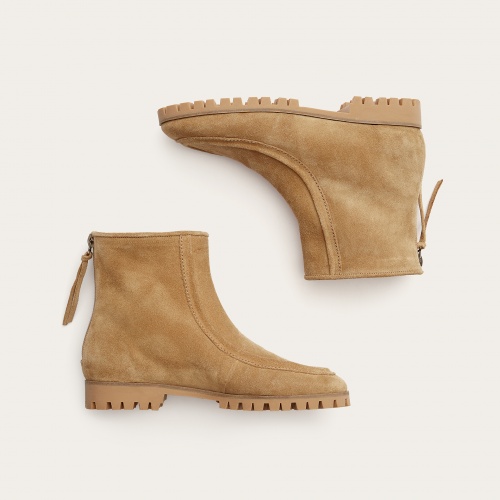 Moten Boots, sand velvet | Balagan Studio
