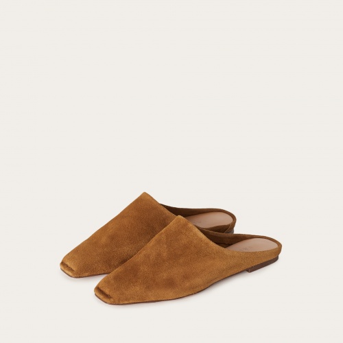 Bayit slides, caramel velvet | Balagan Studio