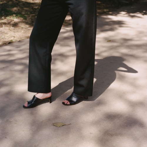 Ginaa slides, black | Balagan Studio
