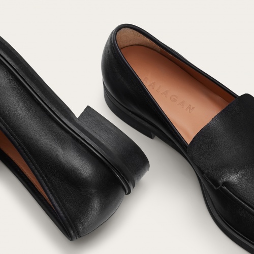 Camila Flats, black | Balagan Studio