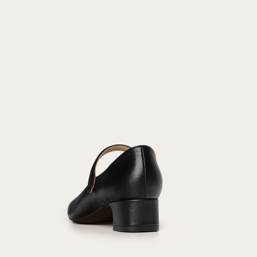 Dora Low Heels, black | Balagan Studio