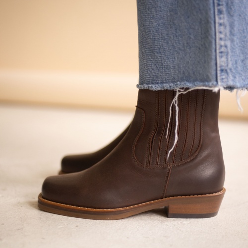 Rokev cowboy boots, waxed brown | Balagan Studio