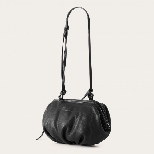 Plis Bag M, black | Balagan Studio