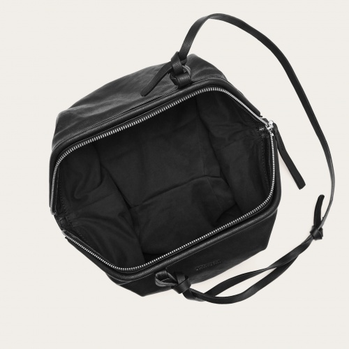 Plis Bag M, black | Balagan Studio