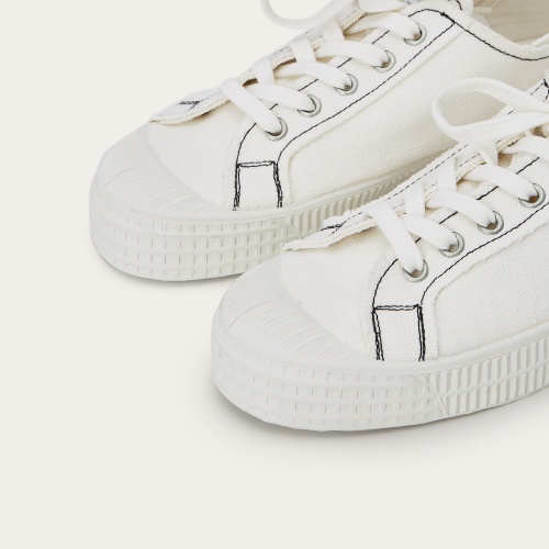Novesta Star Master Men's sneakers VEGAN, pearly and black stitch OUTLET | Balagan Studio