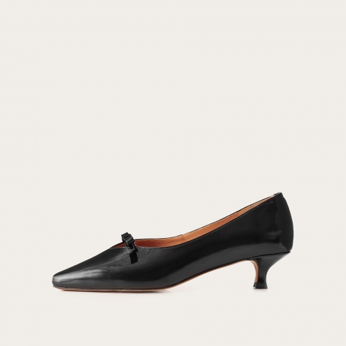 Matana Pumps, glossy black | Balagan Studio