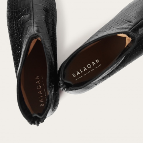 Ringo Boots Flat, black croco OUTLET | Balagan Studio