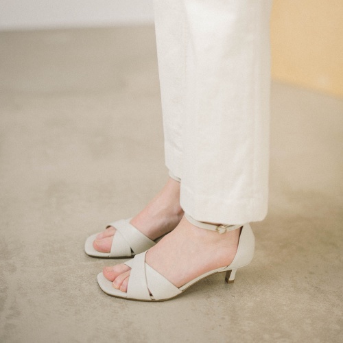 Shosh sandały, złamana biel | Balagan Studio