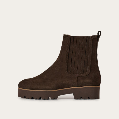 Trisha Boots, dark chocolate velvet | Balagan Studio