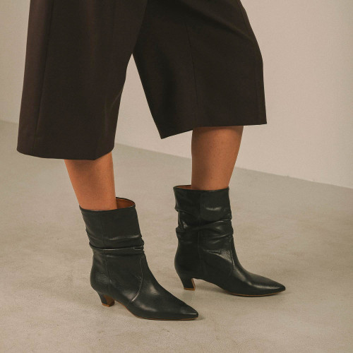 Fiona Boots, black | Balagan Studio