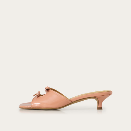 Harper Slides, apricot gloss | Balagan Studio