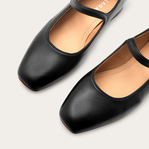 Pass Ballerina, black | Balagan Studio
