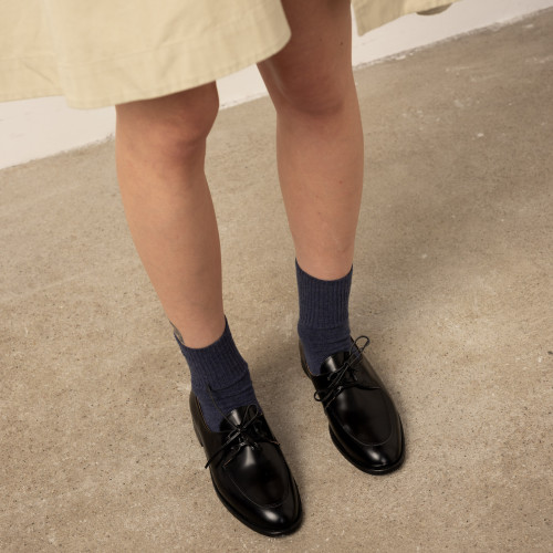 Ines Flats, glossy black | Balagan Studio