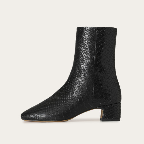 Stav Boots, black croco | Balagan Studio